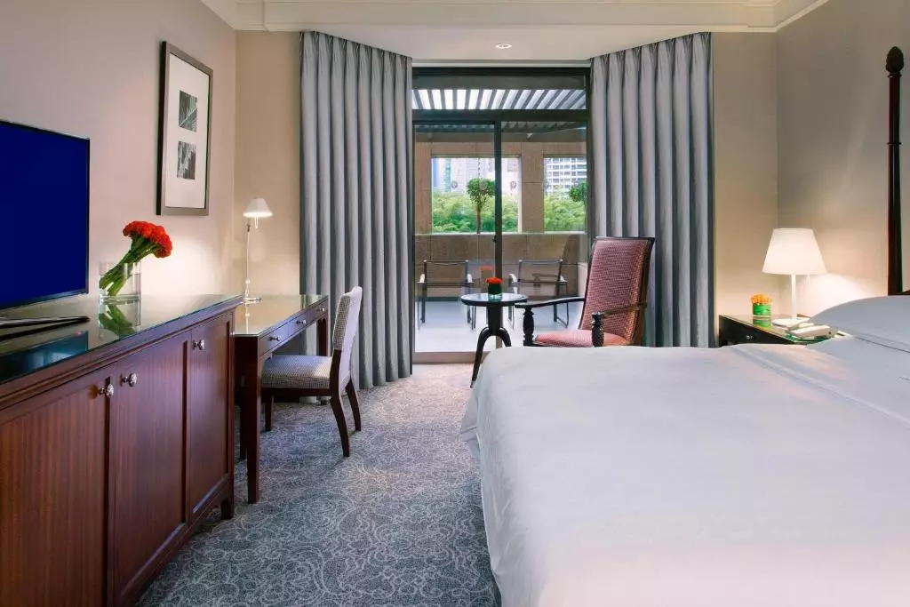 Sheraton Towers Singapore Hotel